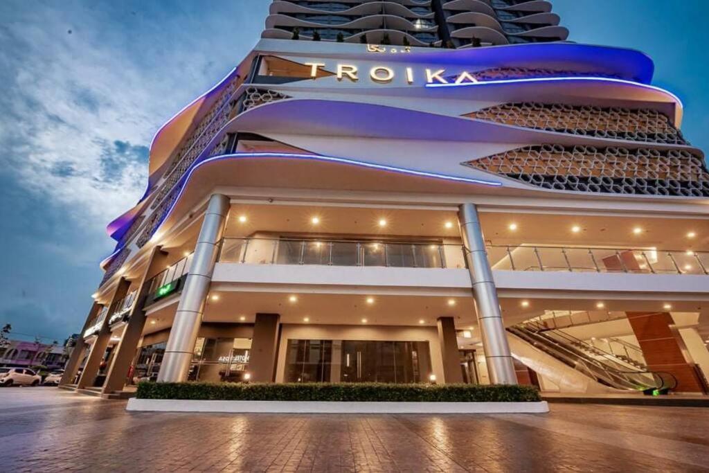 Troika Kota Bharu Penthouse Homestay Buitenkant foto